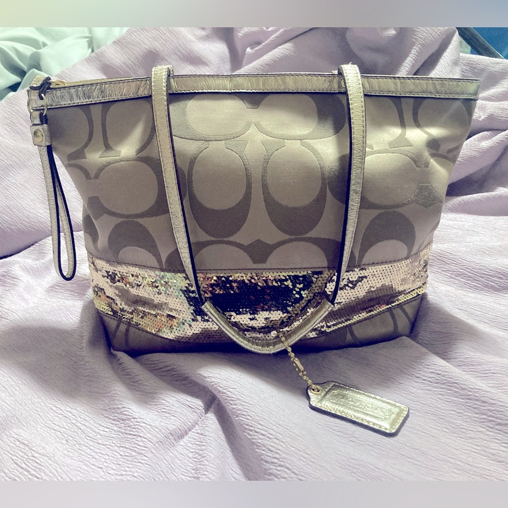 Vintage coach bag gold tan and brown with gold bling